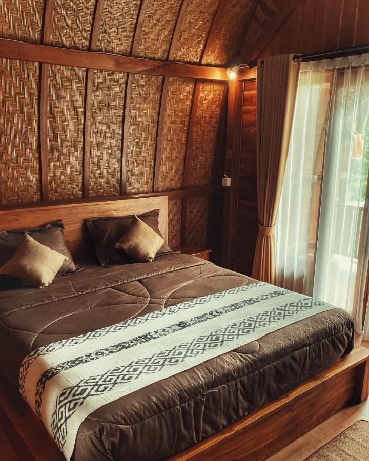 Besakih Homestay & Villa Buitenkant foto